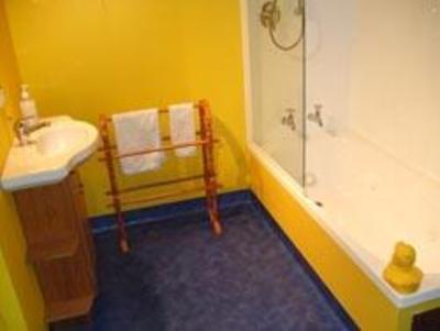 фото отеля Hulmes Court Bed and Breakfast