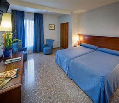 фото отеля Hotel Civera