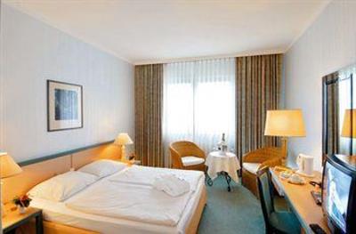 фото отеля Victor's Residenz Hotel Saarlouis