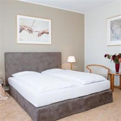 фото отеля Victor's Residenz Hotel Saarlouis