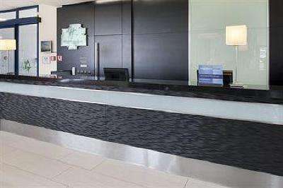фото отеля Holiday Inn Prague Airport