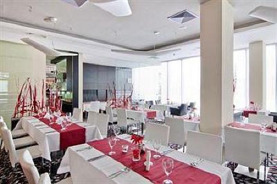 фото отеля Holiday Inn Prague Airport