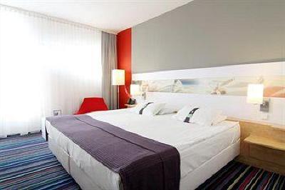 фото отеля Holiday Inn Prague Airport