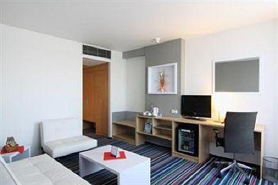 фото отеля Holiday Inn Prague Airport