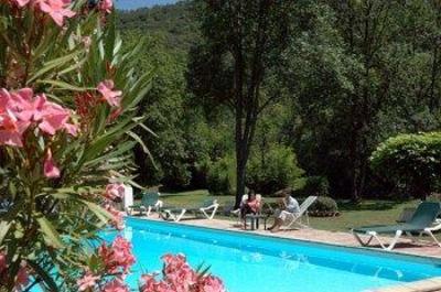 фото отеля Hostellerie des 7 Molles