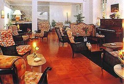 фото отеля Hostellerie des 7 Molles