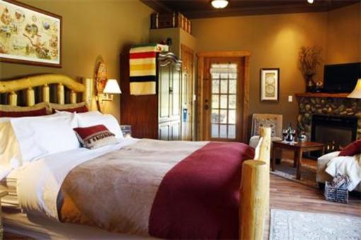 фото отеля The Prairie Creek Inn