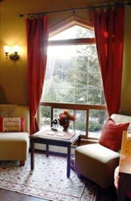 фото отеля The Prairie Creek Inn