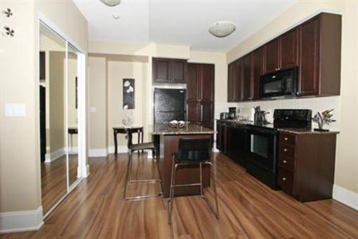 фото отеля Platinum Suites Mississauga