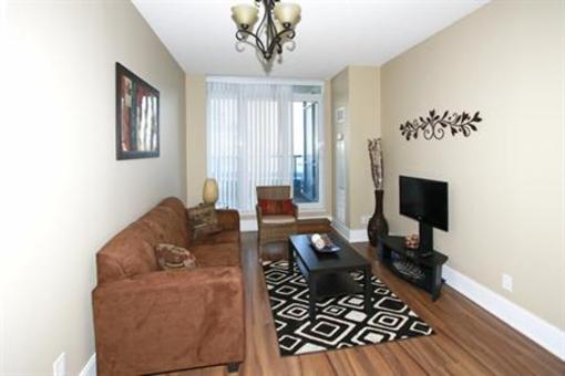 фото отеля Platinum Suites Mississauga