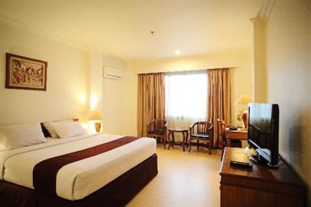 фото отеля Hotel Budi