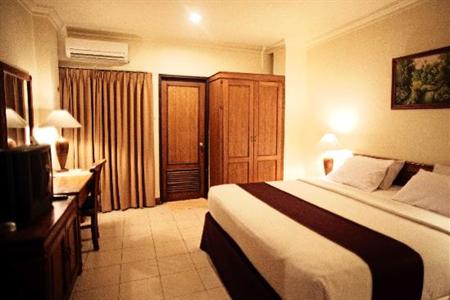 фото отеля Hotel Budi