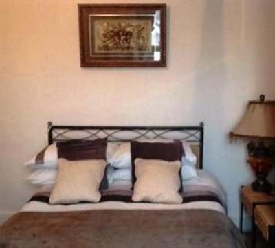 фото отеля Jaymar Bed Breakfast