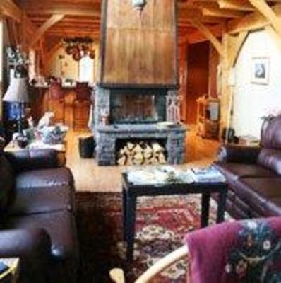 фото отеля Twisted Timber Guest House