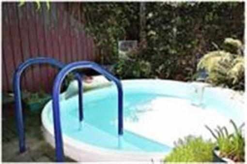 фото отеля Spa Lodge Backpackers