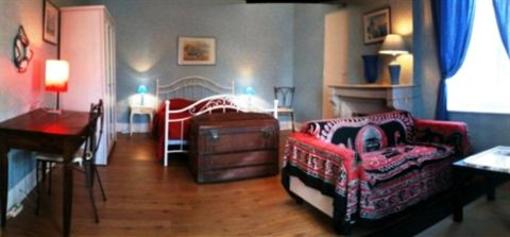 фото отеля Chambres et Tables d'Hôtes Les Breuils