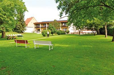 фото отеля Garten-Hotel Feldeck