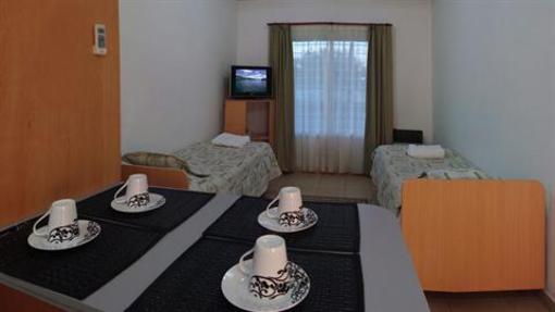 фото отеля Reihue Apart Hotel