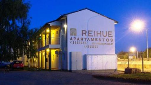 фото отеля Reihue Apart Hotel