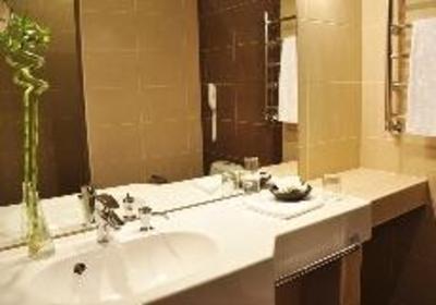 фото отеля Oasis Zip Hotel