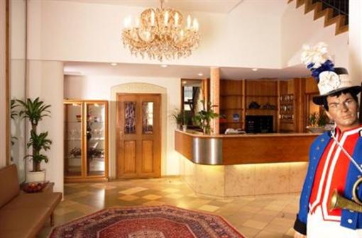 фото отеля Hotel-Gasthof Zur Post Kummersbruck