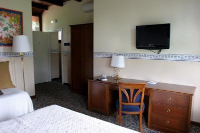 фото отеля Agriturismo Sofi Turna