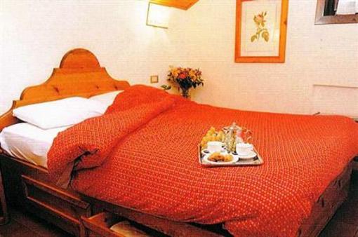 фото отеля Residence Borgo Al Sole