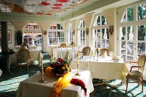 фото отеля Schlosshotel Michelfeld