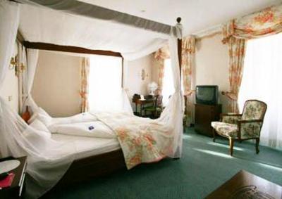 фото отеля Schlosshotel Michelfeld