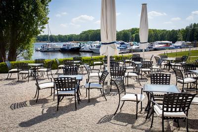 фото отеля Hotel Seeschloesschen