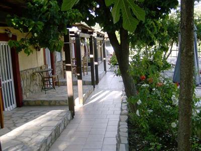 фото отеля Villa Costas - Popi