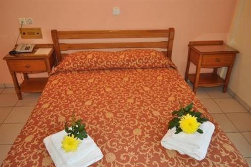 фото отеля Philoxenia Inn
