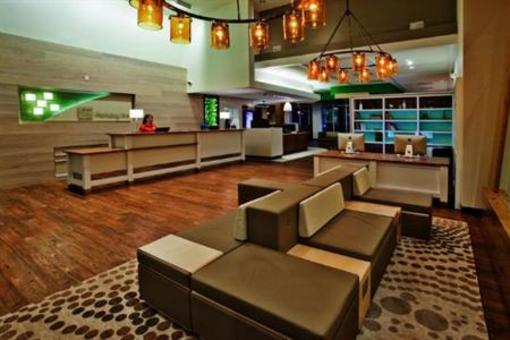 фото отеля Holiday Inn - Gwinnett Center
