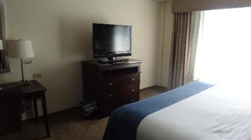 фото отеля Holiday Inn - Gwinnett Center