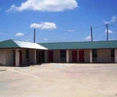фото отеля Knights Inn Jacksboro