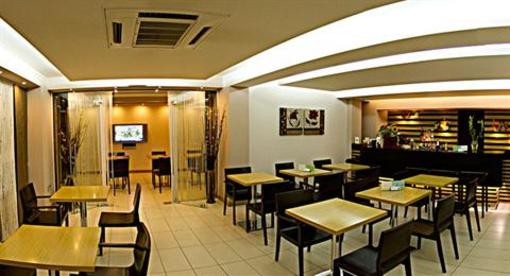 фото отеля Deves Hotel