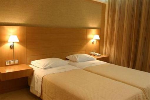 фото отеля Deves Hotel