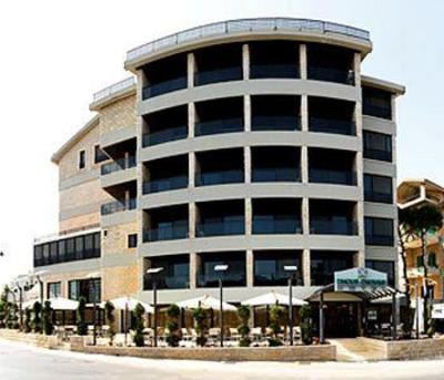 фото отеля One To One Hotel Dhour