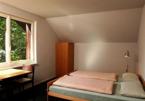 фото отеля Youth Hostel