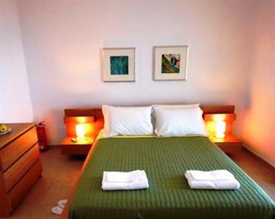 фото отеля Amarandos Sea View Apartments