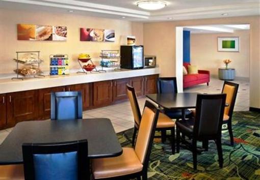 фото отеля Fairfield Inn Manchester-Boston Regional Airport