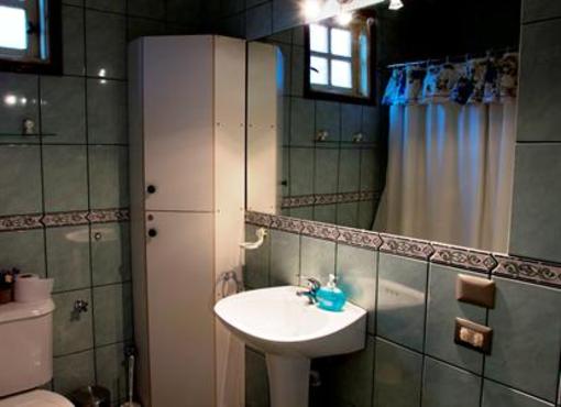 фото отеля Ecohostal Huellas del Bosque