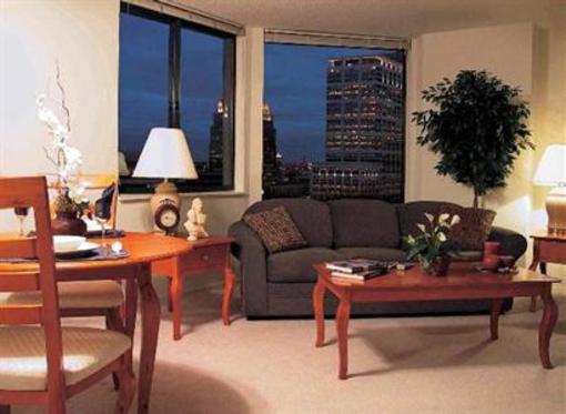 фото отеля Oakwood at Symphony Place