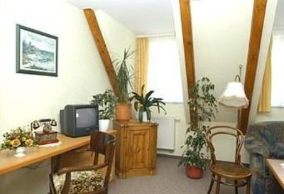фото отеля Hotel & Landgasthaus Zur Grunen Erle Erlau