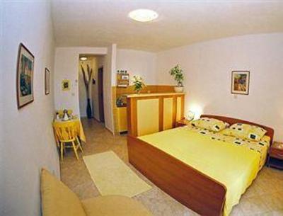 фото отеля Apartments Pape