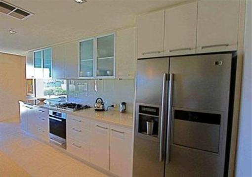 фото отеля Waters Edge Luxury at Mandurah - By The Bay