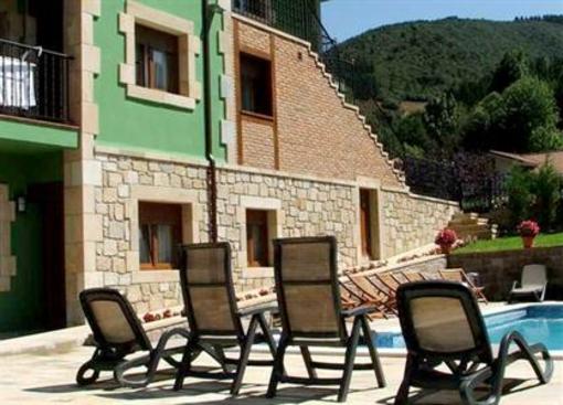 фото отеля Fargo Apartments Potes