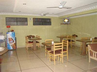 фото отеля Bluemoon Log Inn Bangalore