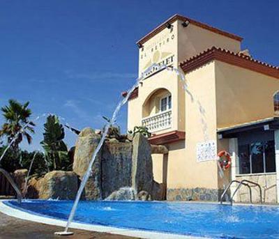 фото отеля L'Hotelet Hotel Cambrils