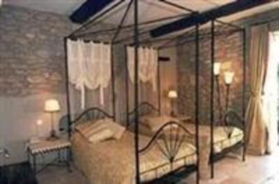 фото отеля Le Mas Des Carassins Hotel